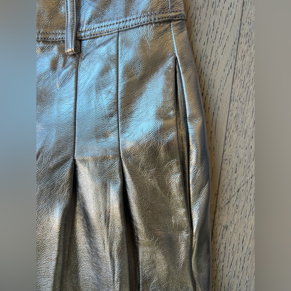 Women's Silver Metallic Pants - Picture 9 of 12